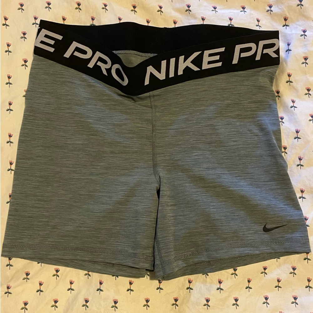 Nike Pro Women’s 3” Shorts